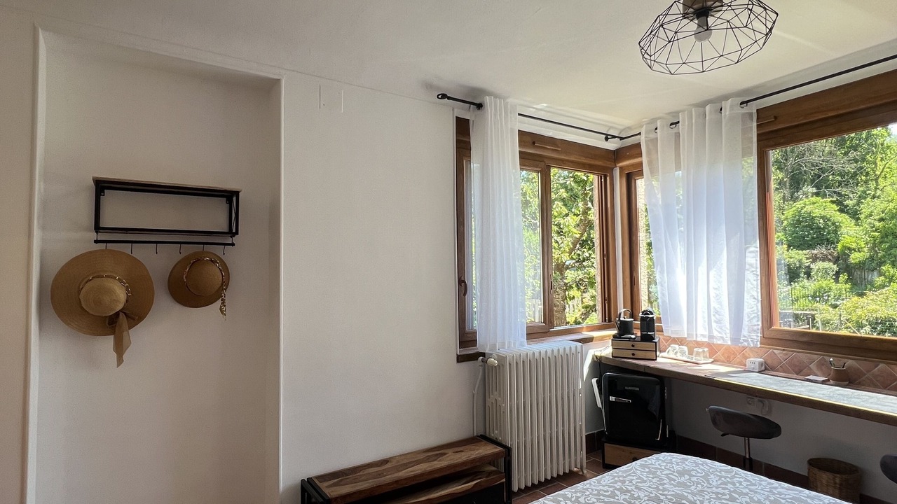 Photo of Bedroom in Orbais-l'Abbaye