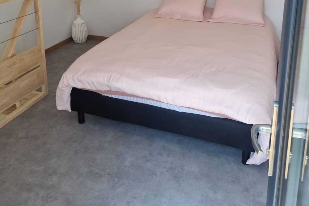 Photo of Bedroom in Gouy