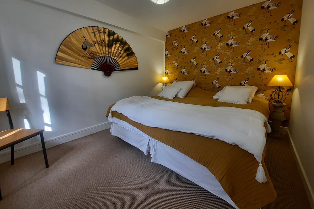 Photo of Bedroom in Bois-le-Roi
