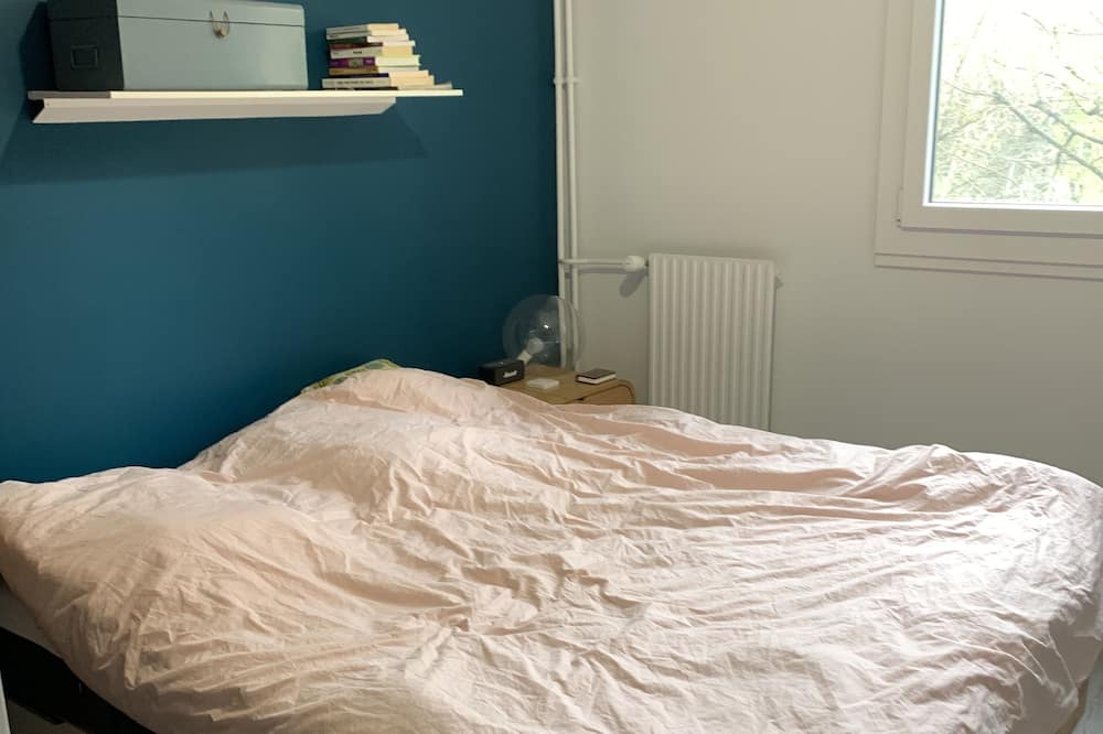 Photo of Bedroom in Bobigny