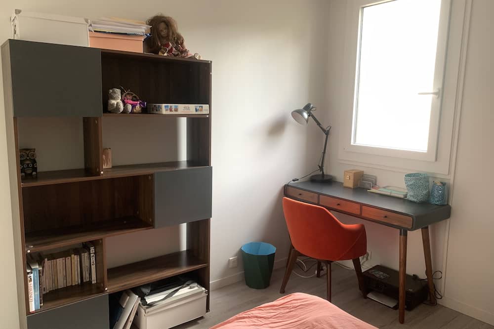Photo of Bedroom in Bobigny
