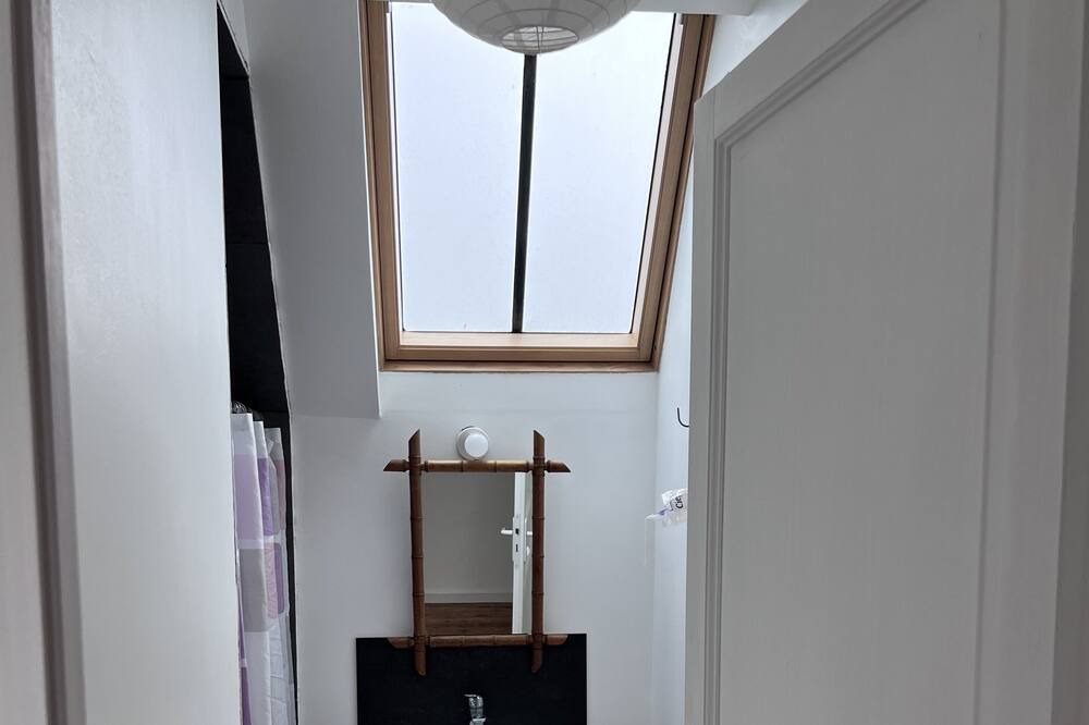 Photo of Bathroom in Etoutteville