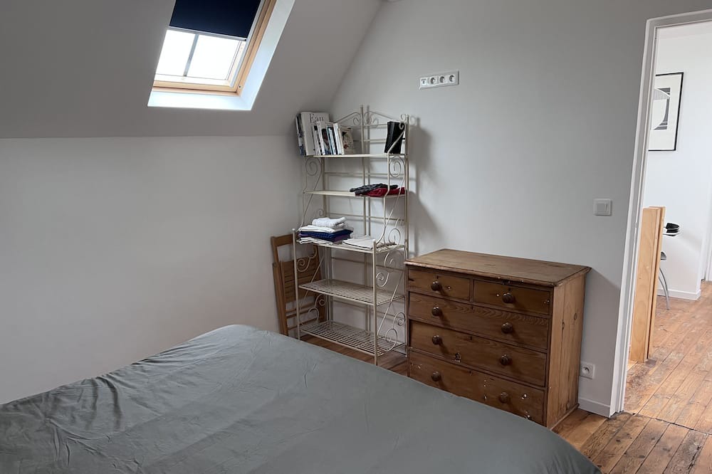 Photo of Bedroom in Etoutteville