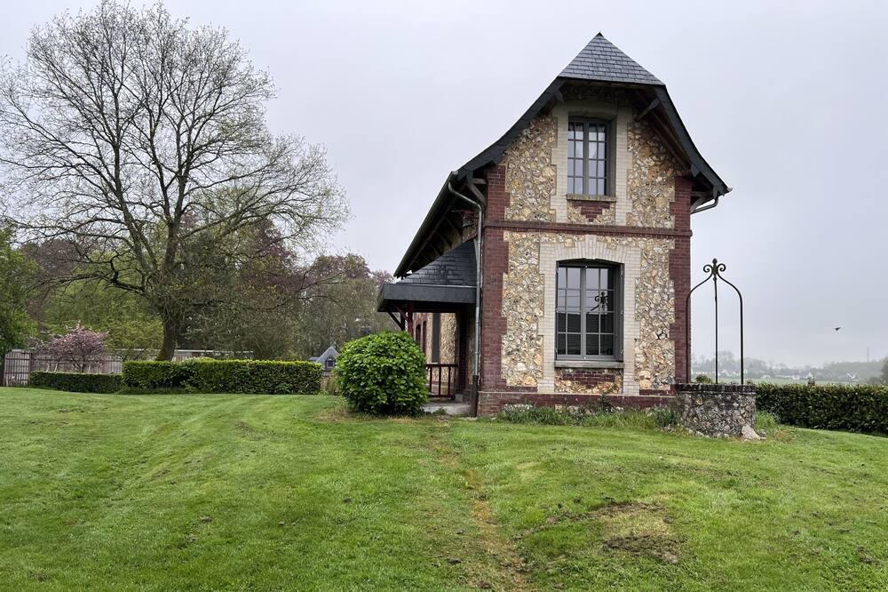 Photo of Outdoor in Etoutteville