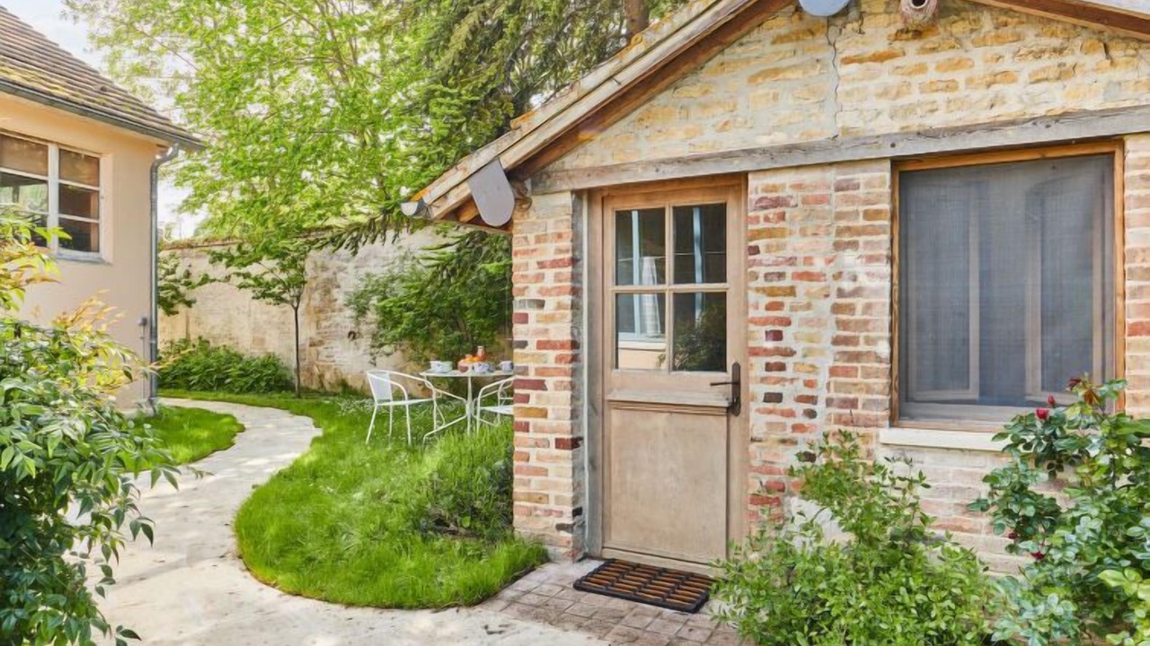 Photo of Outdoor in Croissanville