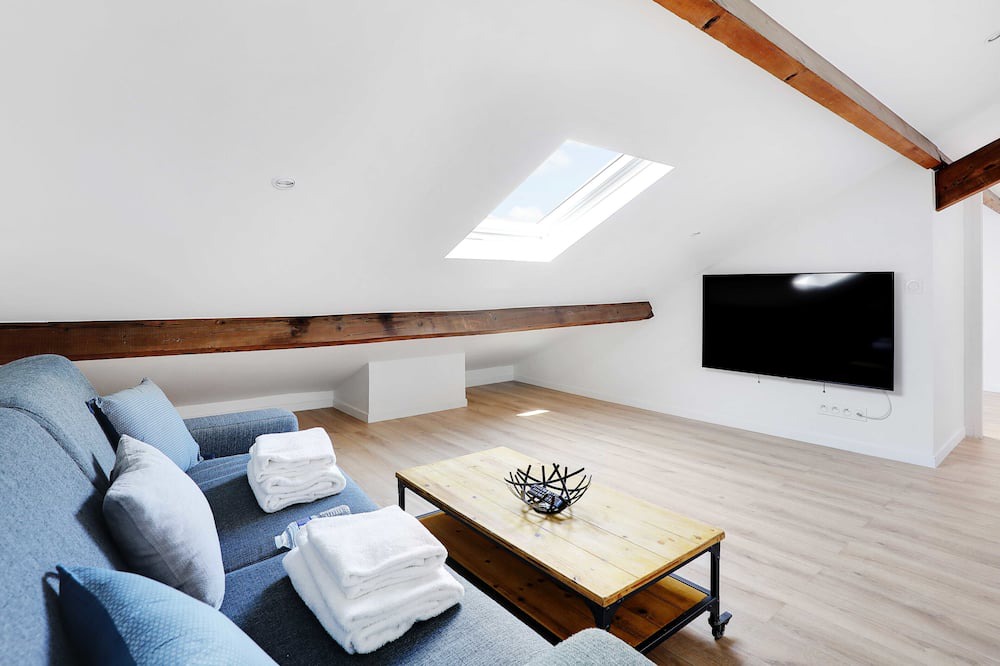 Photo of Livingroom in Levallois-Perret
