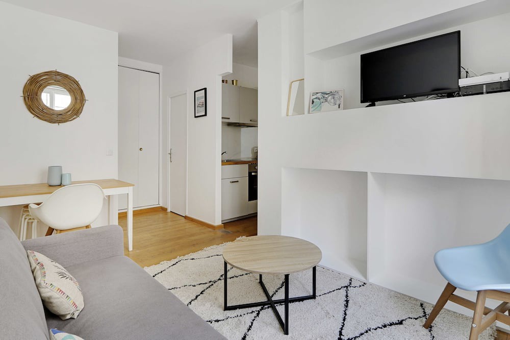 Photo of Livingroom in Levallois-Perret