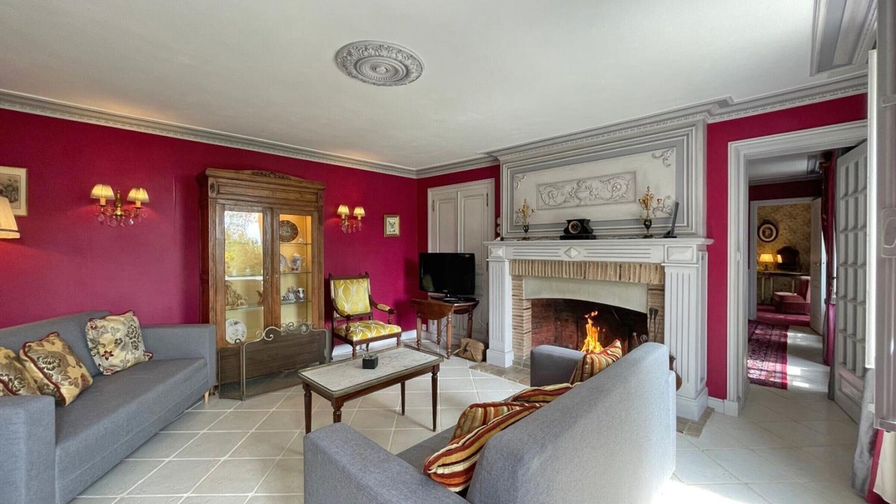 Photo of Livingroom in Saint-Pierre-des-Loges