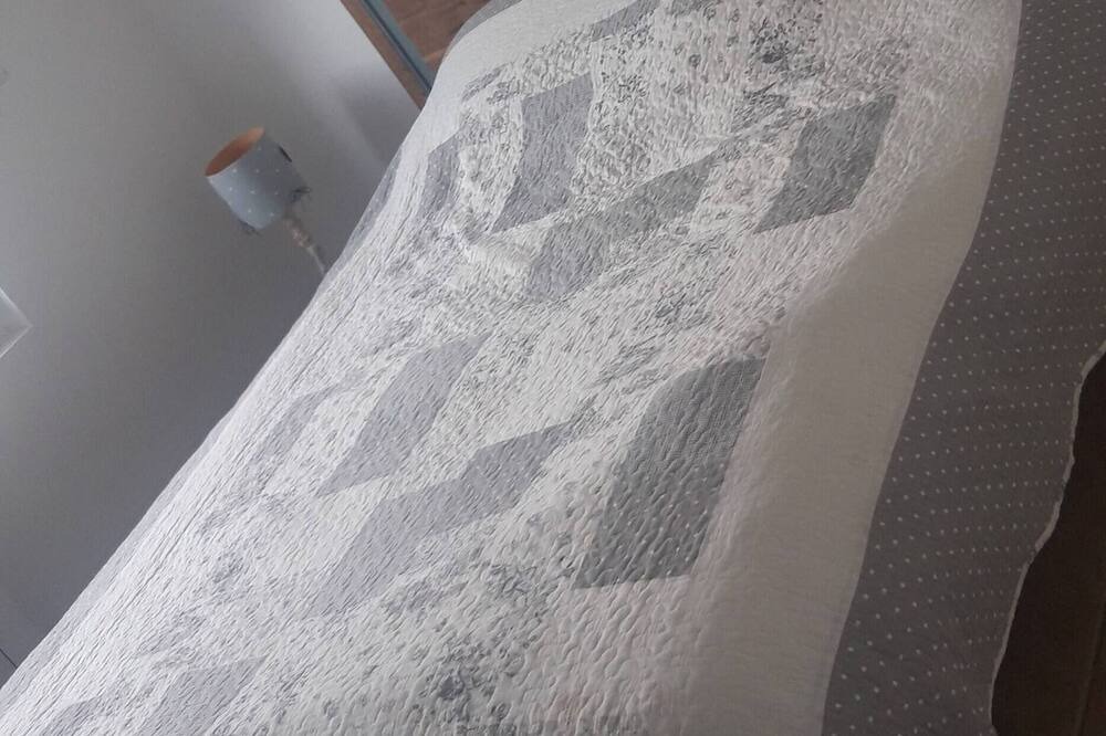 Photo of Bedroom in Marquise