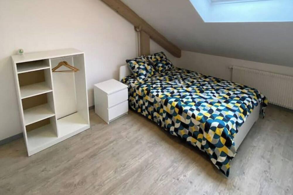 Photo of Bedroom in Caudebec-les-Elbeuf