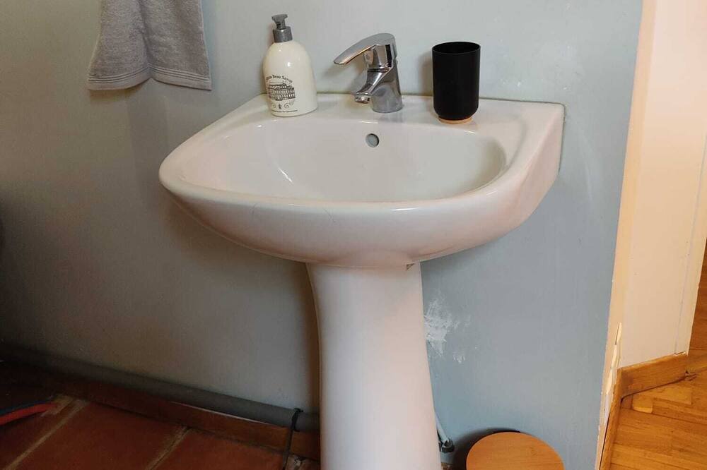 Photo of Bathroom in Citry