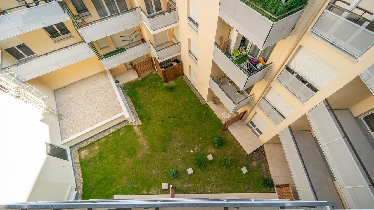 Photo of Outdoor in Plateau — Pyramide
