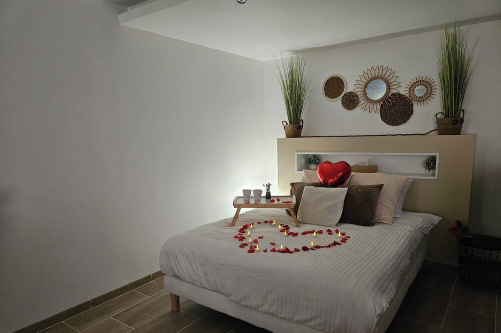 Photo of Bedroom in La Bassee