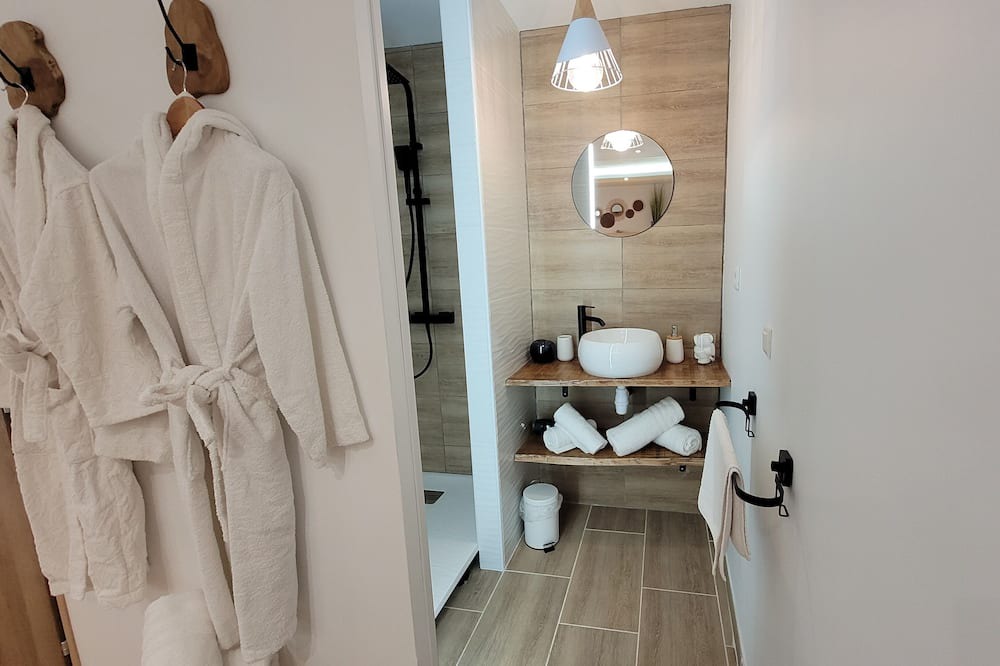 Photo of Bedroom in La Bassee