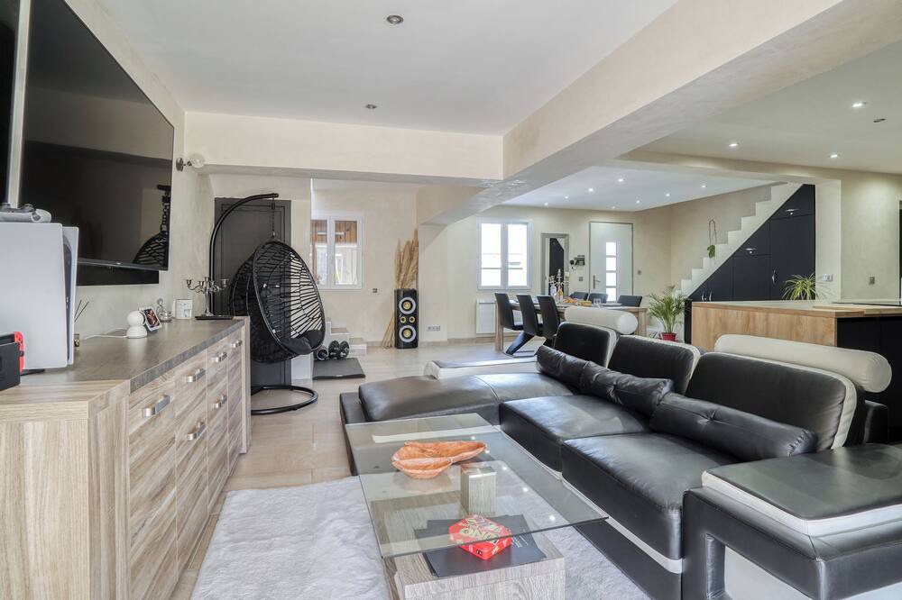 Photo of Livingroom in Limetz-Villez