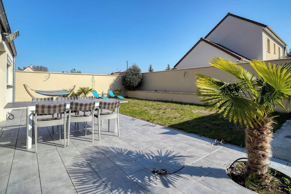 Photo of Patio Balcony in Limetz-Villez
