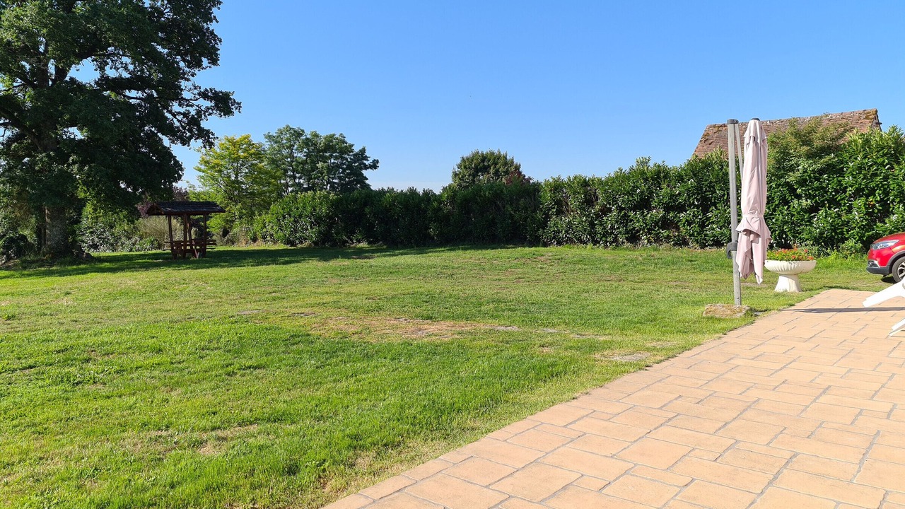 Photo of Outdoor in Saint-Plantaire