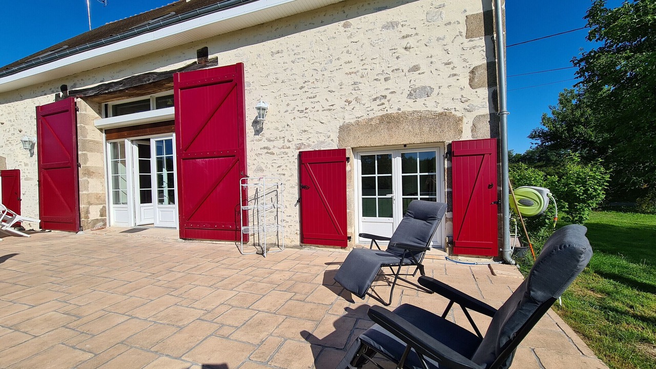 Photo of Patio Balcony in Saint-Plantaire