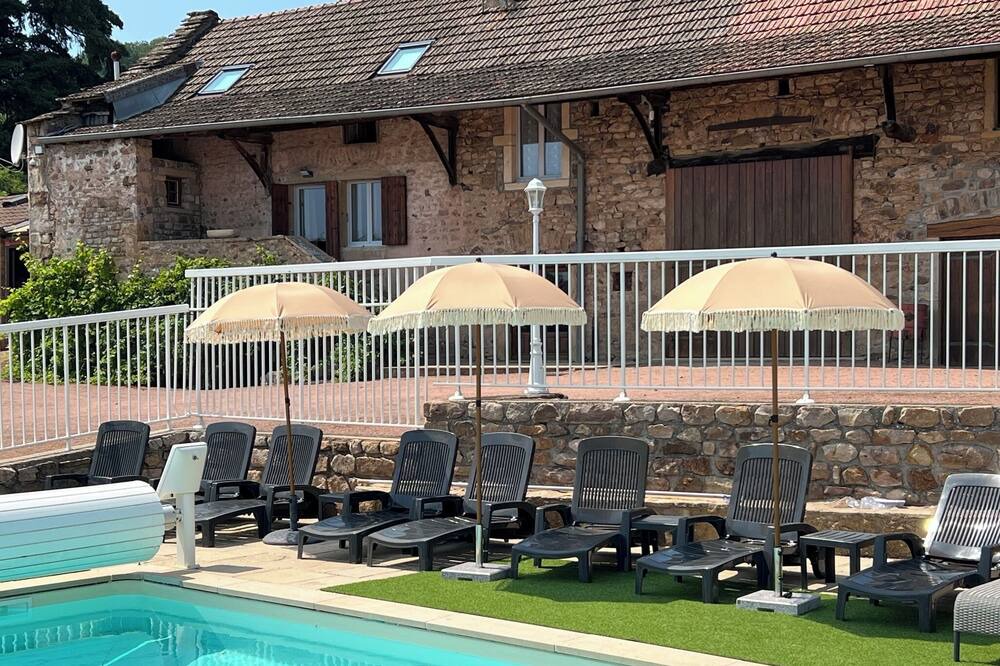 Photo of Outdoor in Bergesserin