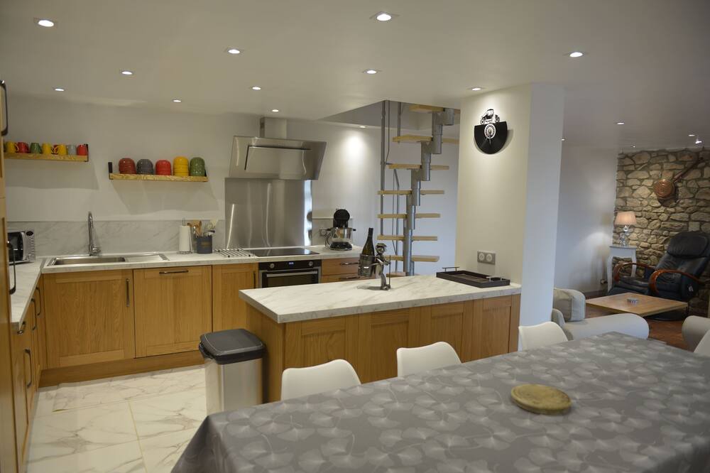 Photo of Kitchen in Bergesserin