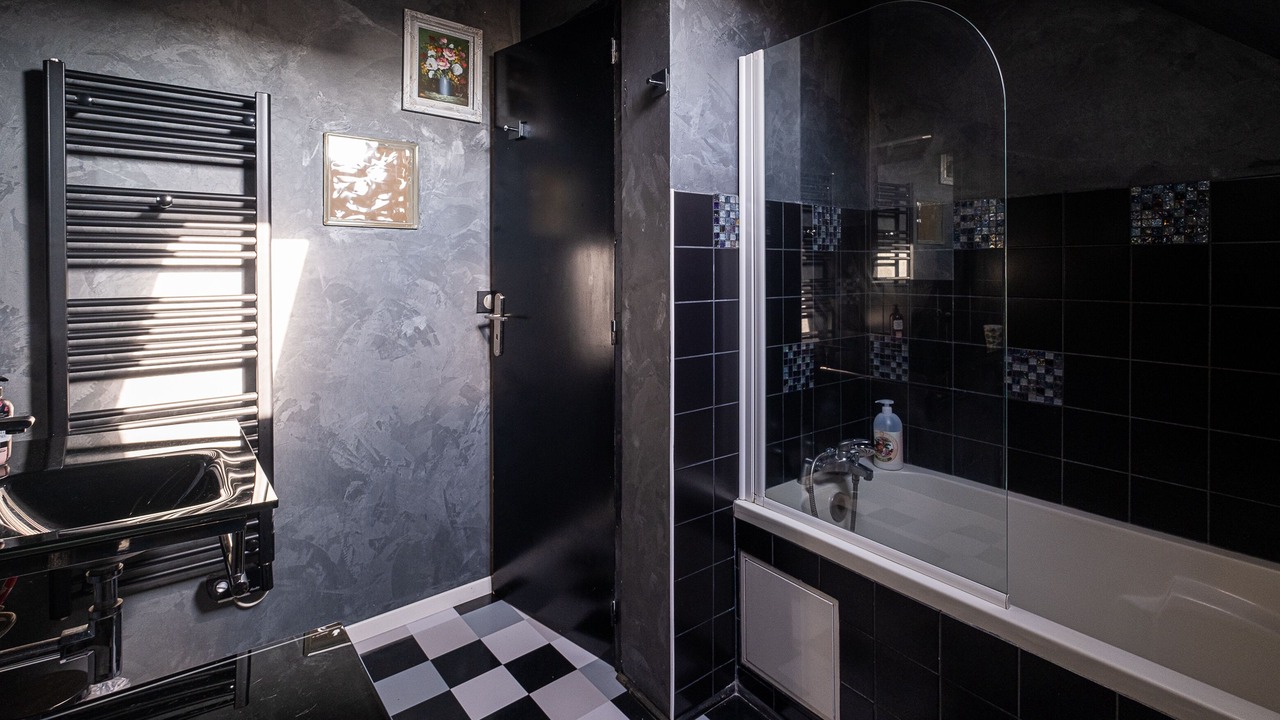 Photo of Bathroom in Tourny