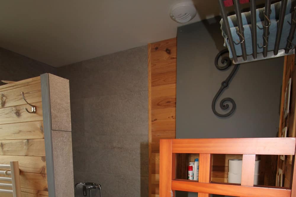 Photo of Bathroom in Courtaoult