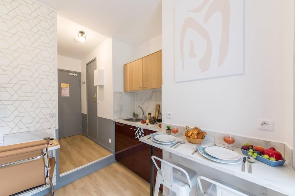 Photo of Kitchen in 15th Arrondissement