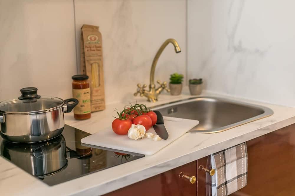 Photo of Kitchen in Quartier du Faubourg-Montmartre