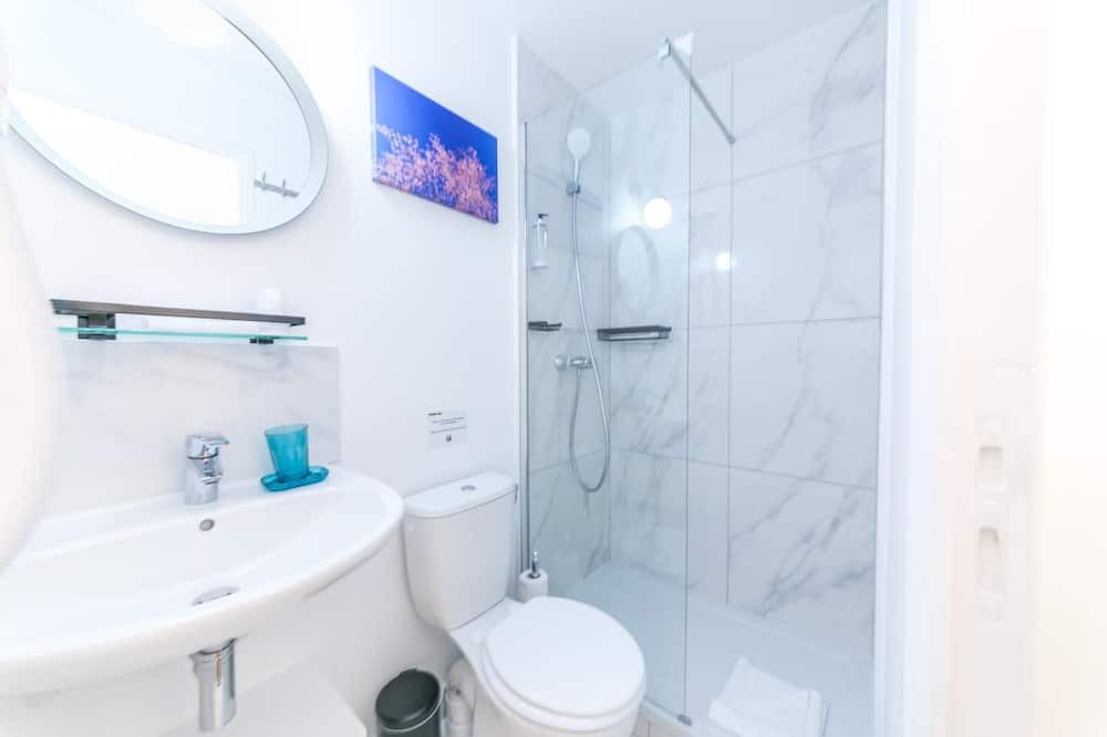 Photo of Bathroom in Quartier du Faubourg-Montmartre