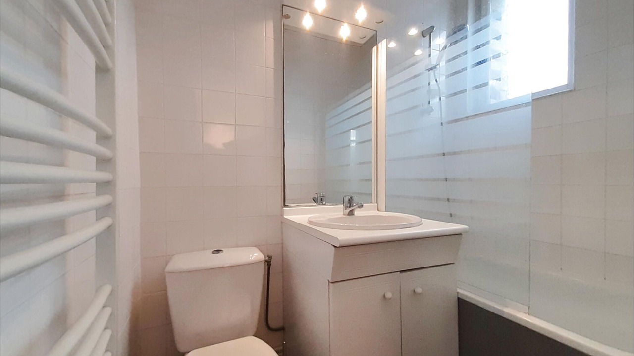 Photo of Bathroom in Mers-les-Bains