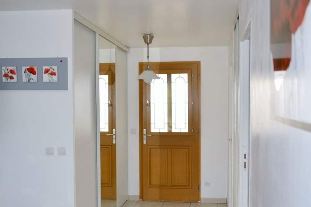 Photo of Bedroom in Auxy