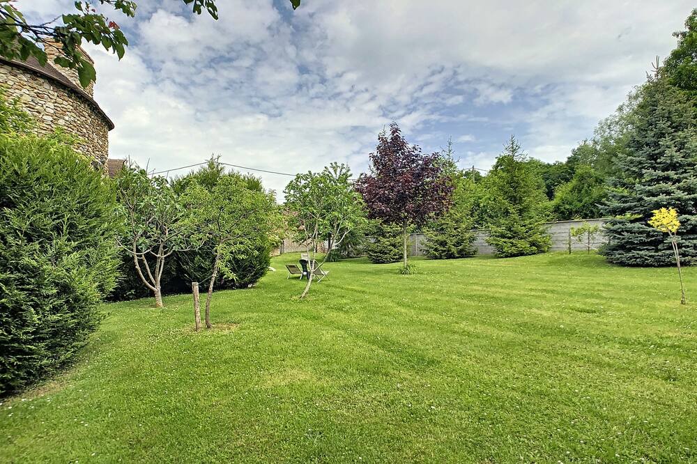 Photo of Outdoor in Saint-Etienne-sous-Bailleul
