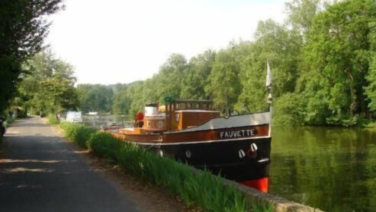 Photo of Others in Pont-de-L'Arche