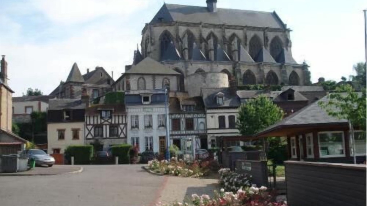 Photo of Outdoor in Pont-de-L'Arche