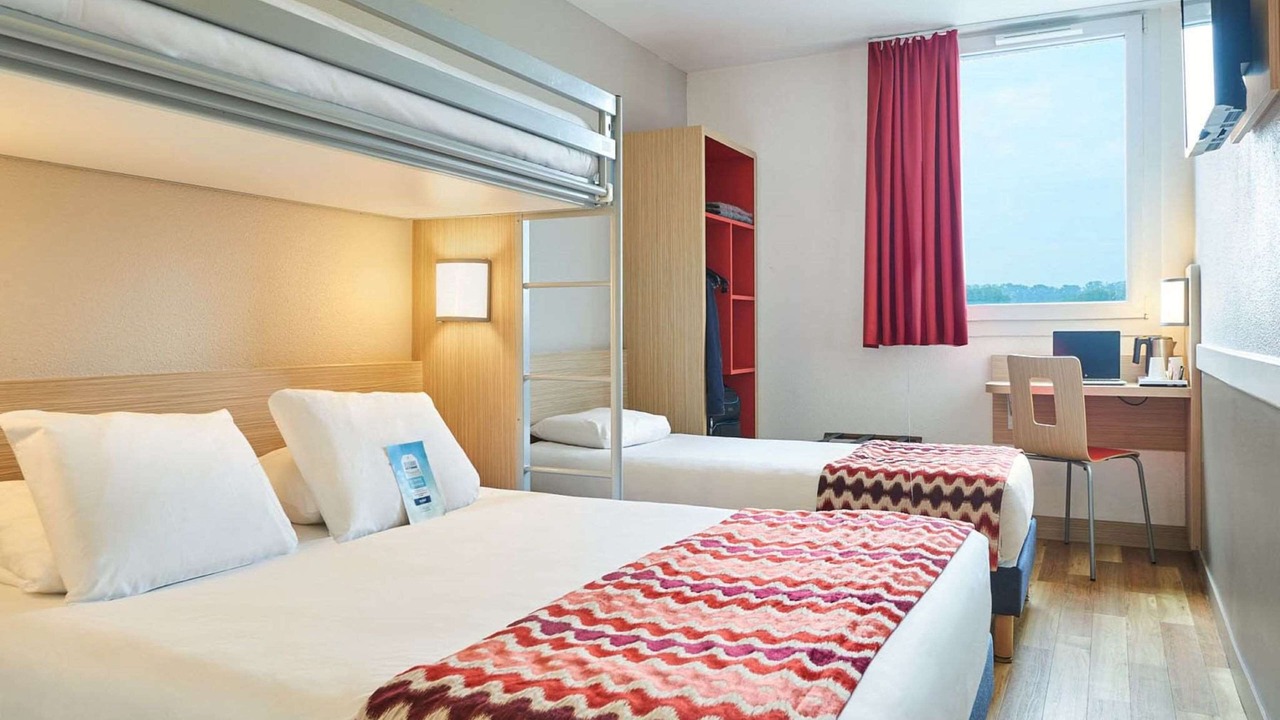 Photo of Bedroom in Val-de-Reuil