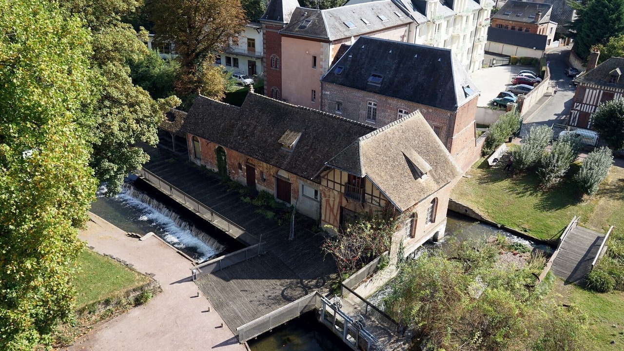 Photo of Others in Val-de-Reuil