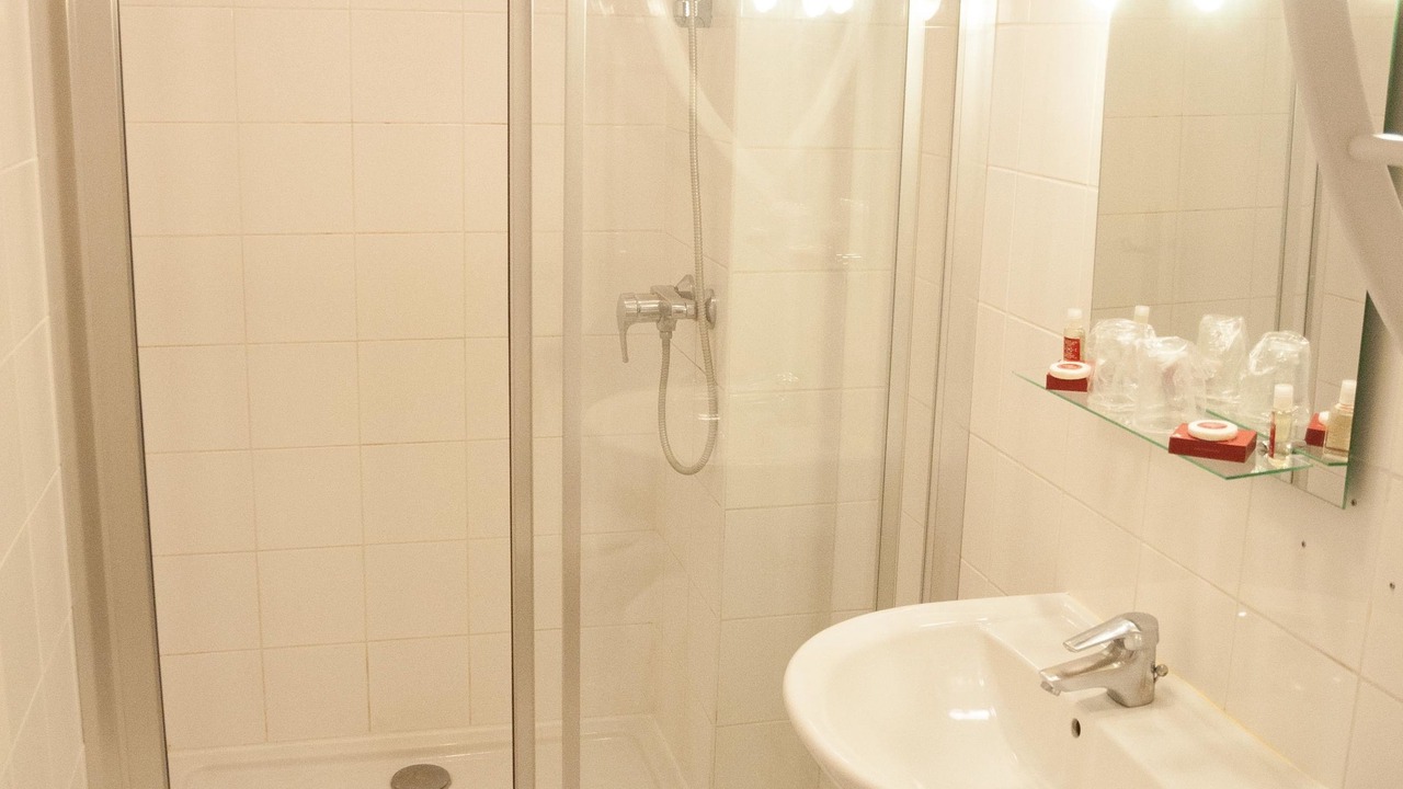 Photo of Bathroom in Gisors