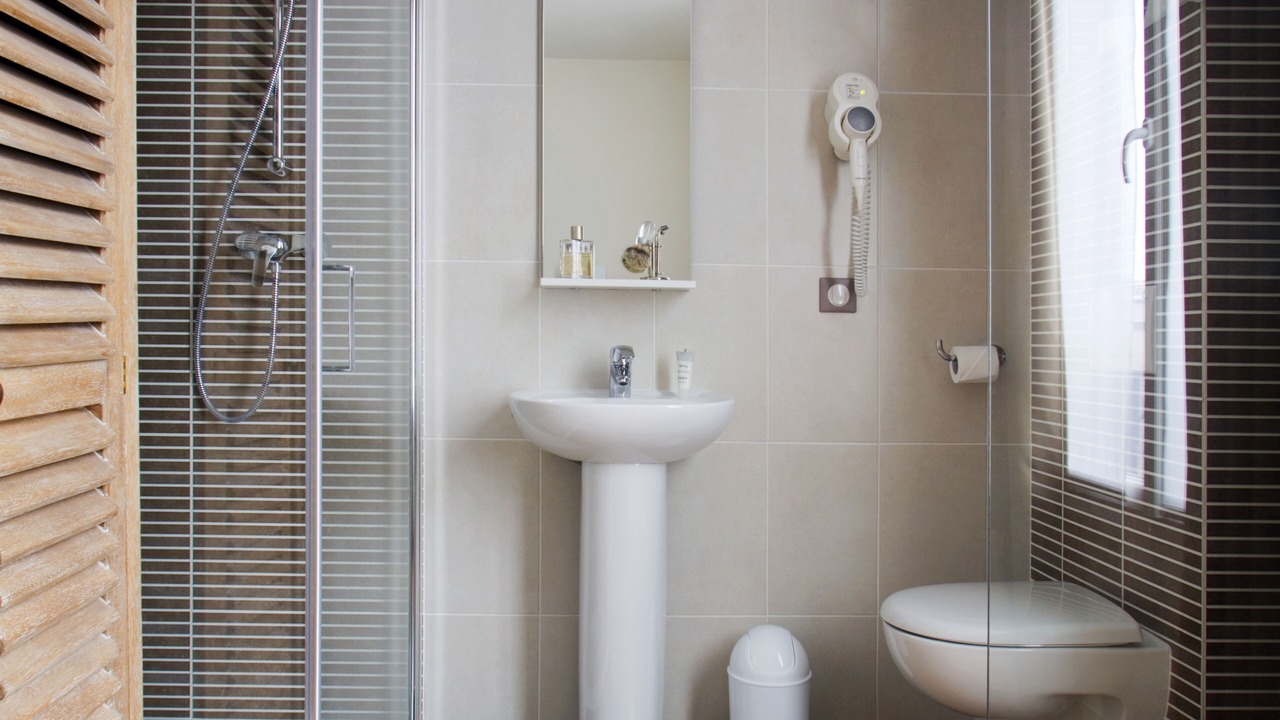 Photo of Bathroom in Bel-Air Nord