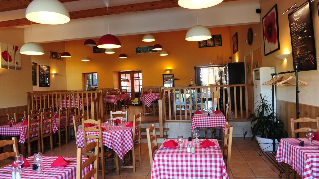 Photo of Others in Launois-sur-Vence