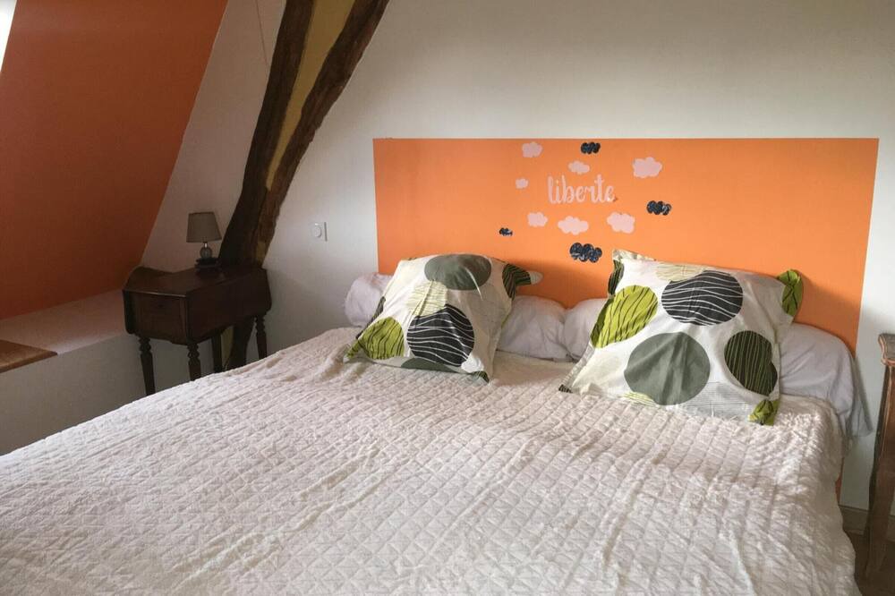 Photo of Bedroom in Ocqueville