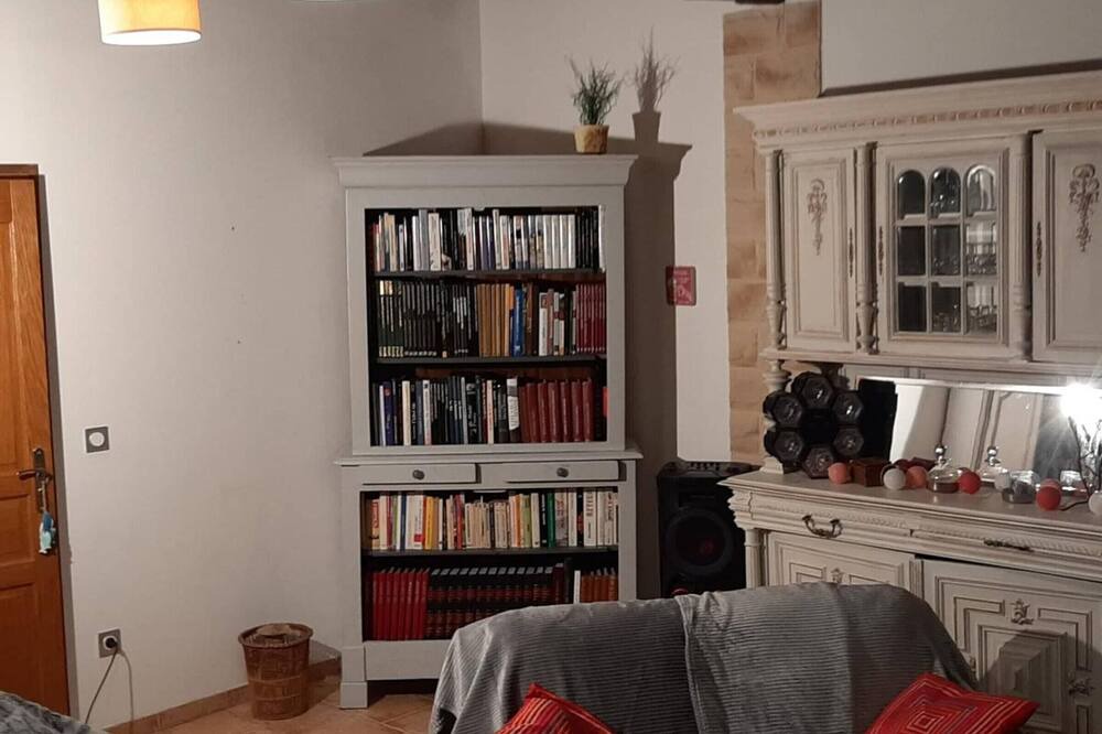 Photo of Livingroom in Ocqueville