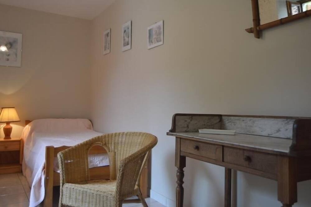Photo of Bedroom in Lignac