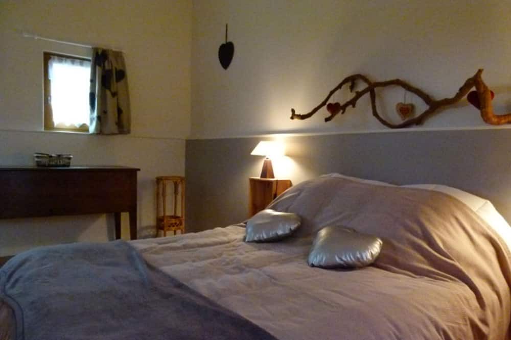 Photo of Bedroom in Saint-Martin-de-Boscherville