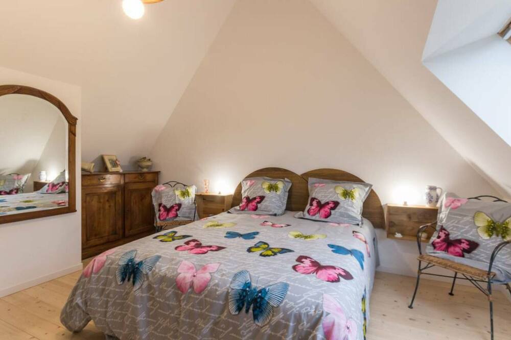 Photo of Bedroom in Saint-Jouin-Bruneval