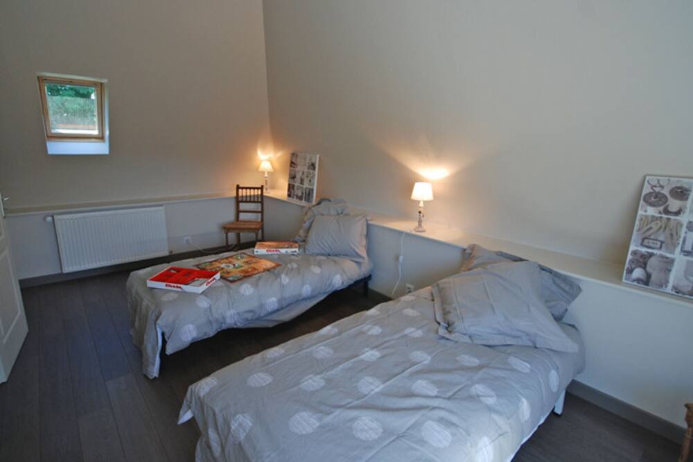 Photo of Bedroom in Octeville-sur-Mer