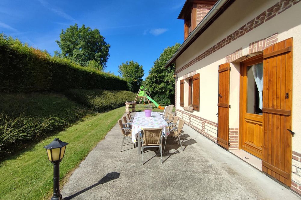 Photo of Patio Balcony in Nolleval