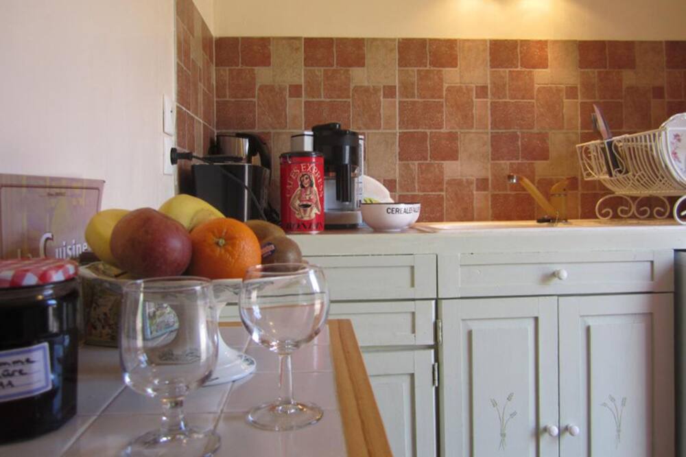 Photo of Kitchen in Riville