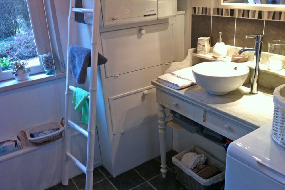 Photo of Bathroom in Riville