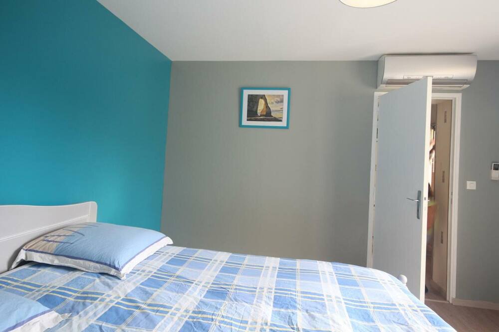 Photo of Bedroom in Saint-Jouin-Bruneval