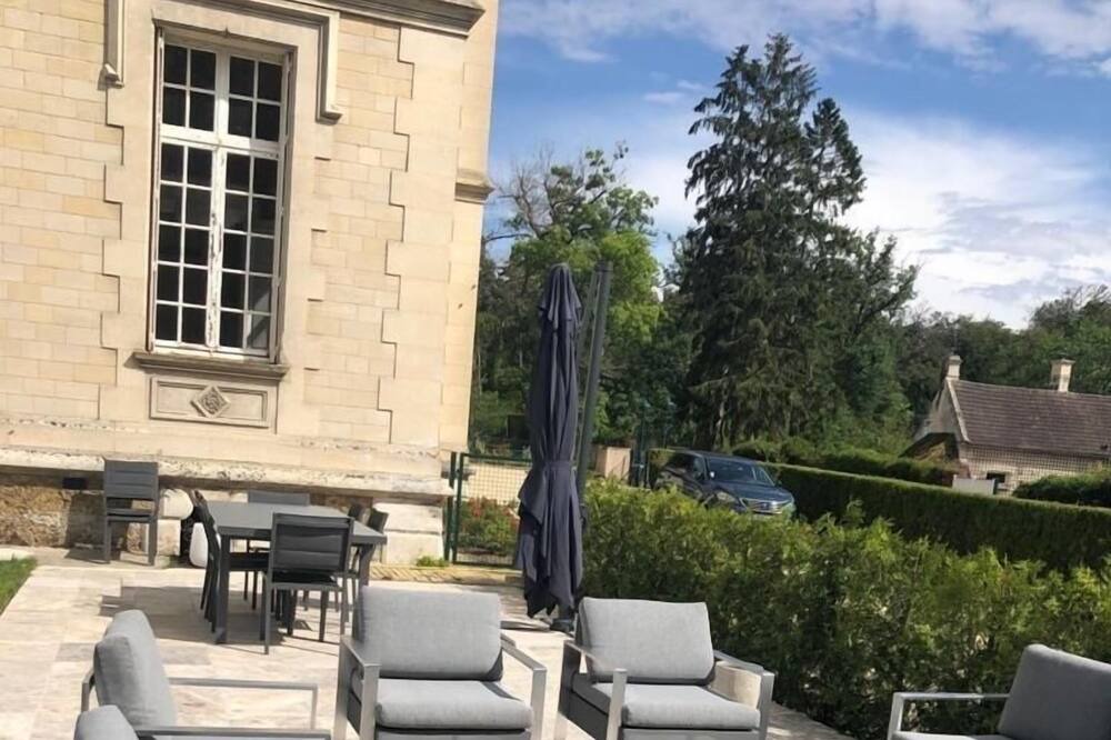 Photo of Patio Balcony in Saint-Jean-aux-Bois